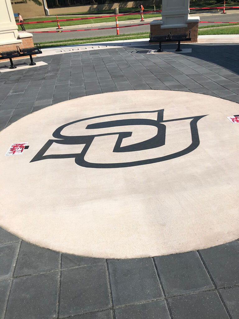 su_concrete_engraving